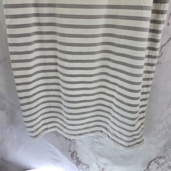 Wilfred Free Dress Womens Medium White Gray Striped Mini T Shirt Dolman Aritzia - Picture 7 of 8